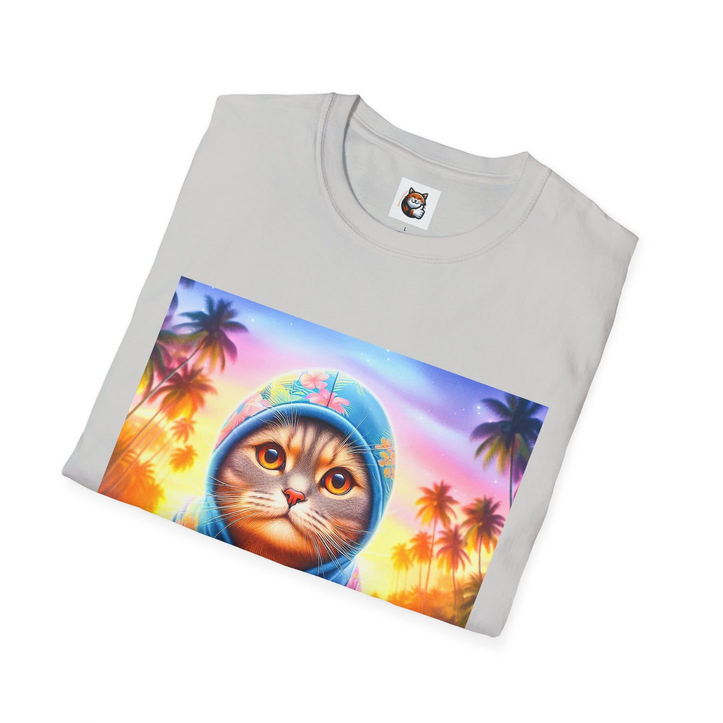 Scottish Fold Cat beach surfer T-Shirt