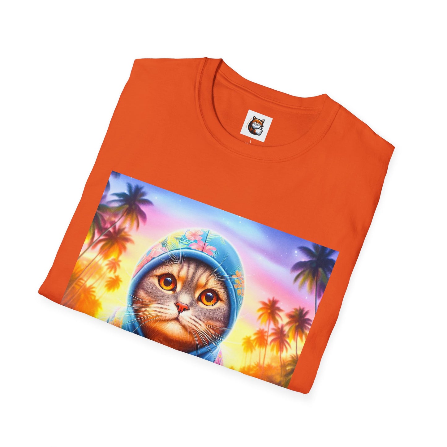 Scottish Fold Cat beach surfer T-Shirt