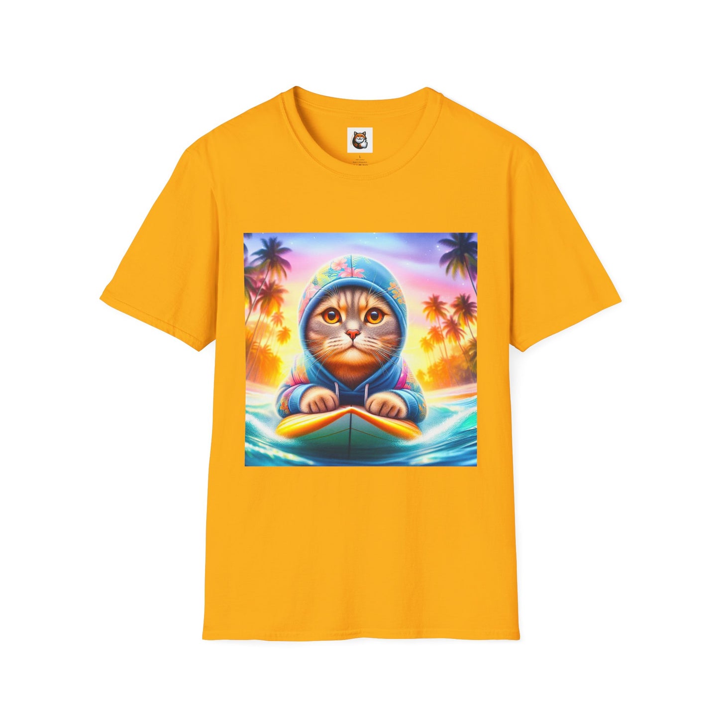 Scottish Fold Cat beach surfer T-Shirt